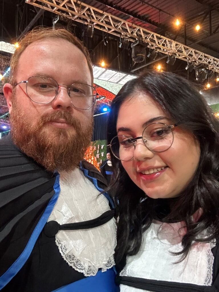 Casal transforma a graduação na Católica SC em caminho para crescer na tecnologia